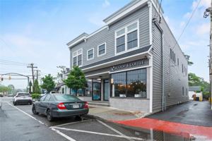 featured image of 269 Bayville Ave Apt 2-271 #2