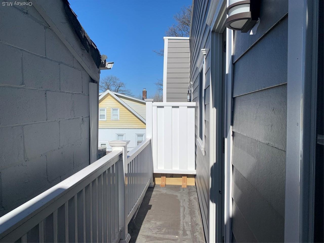 269 Bayville Ave Apt 2-271 #2 - Photo 7 of 8