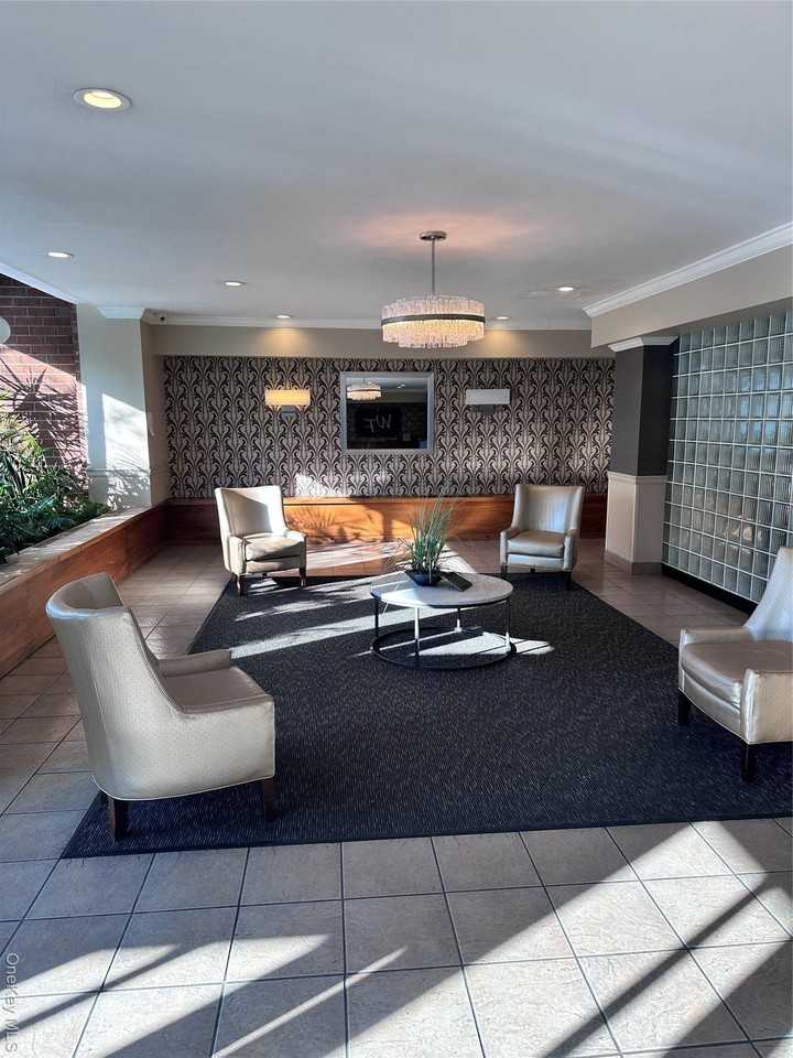 20 Wendell St Apt 33b #33B - Photo 3 of 33