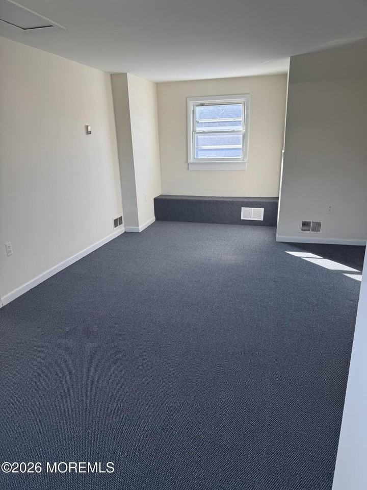 14 Jahn St Unit B #B - Photo 5 of 9