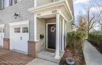 224 S Bridge Ave Unit B #B - Photo 1 of 1