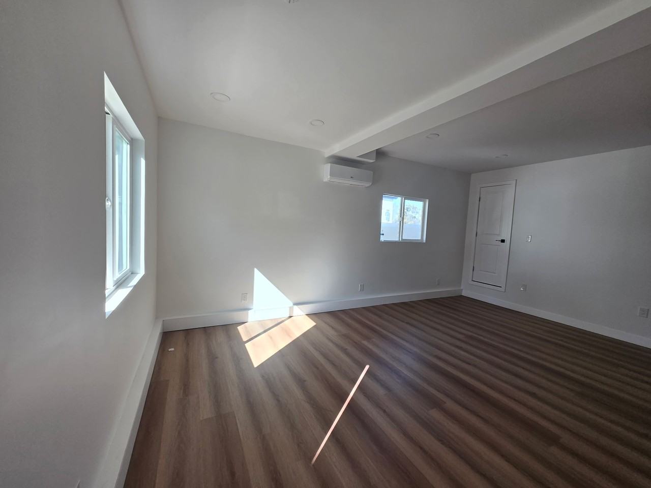 5387 Brockbank Pl - Photo 7 of 10