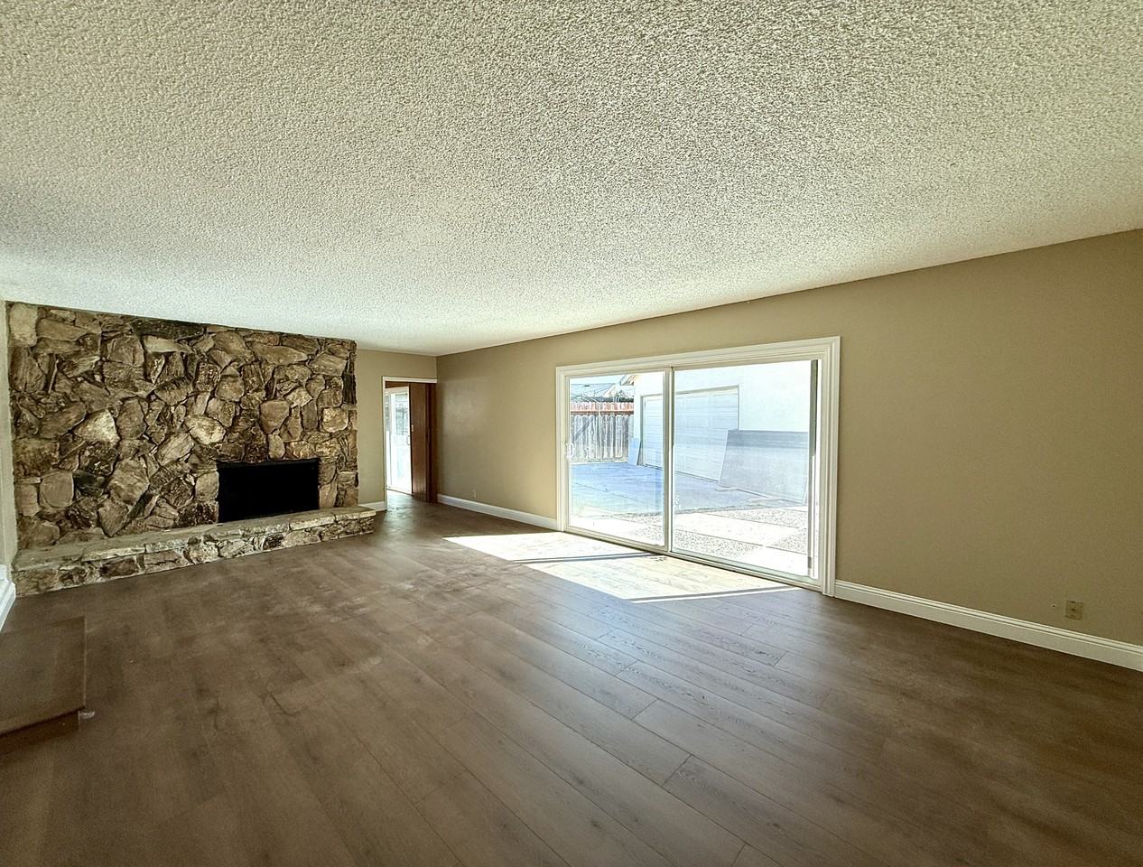 773 Bellarmine Dr - Photo 7 of 18