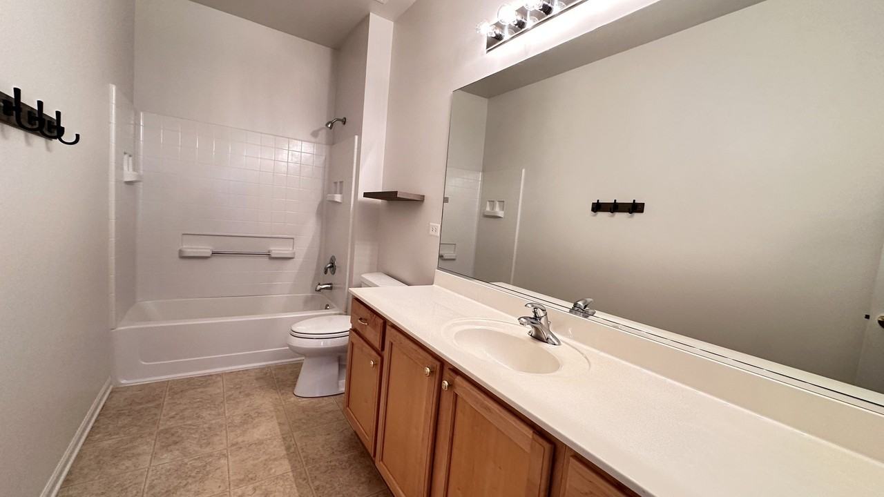 1535 Reserve Ln Unit 1535 #1535 - Photo 5 of 6