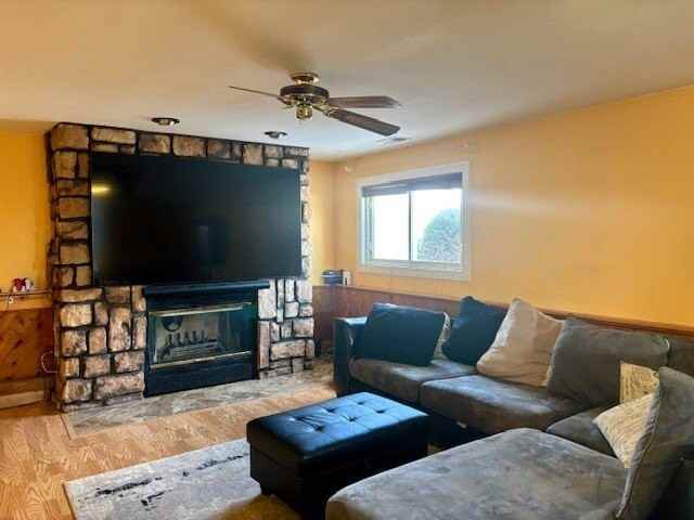 7642 W 92nd Pl - Photo 7 of 11