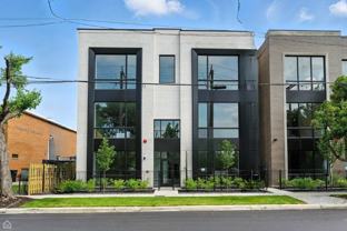 1304 S Ashland Ave Unit 200 #200 - Photo 1 of 1