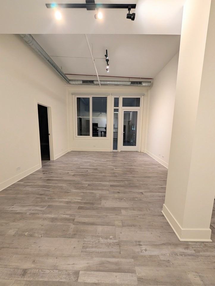 1914 N Milwaukee Ave Apt 203l #203L - Photo 7 of 7