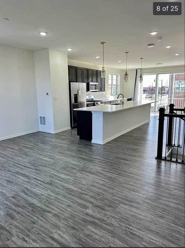 2949 Reflection Dr - Photo 7 of 23