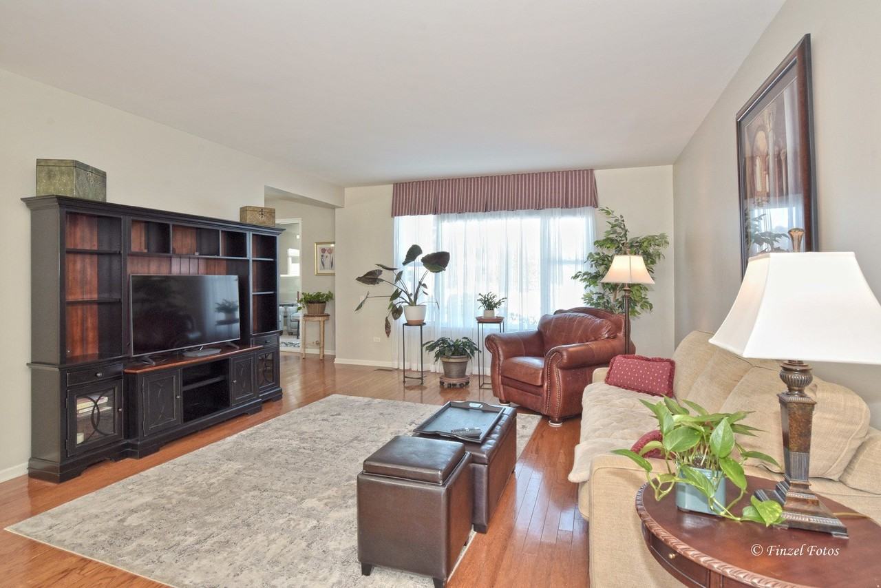 13060 Drendel Rd - Photo 2 of 13