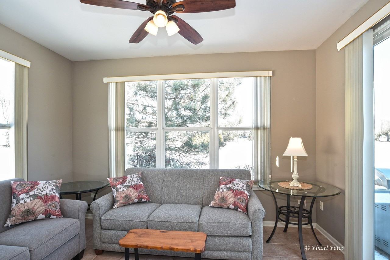 13060 Drendel Rd - Photo 6 of 13