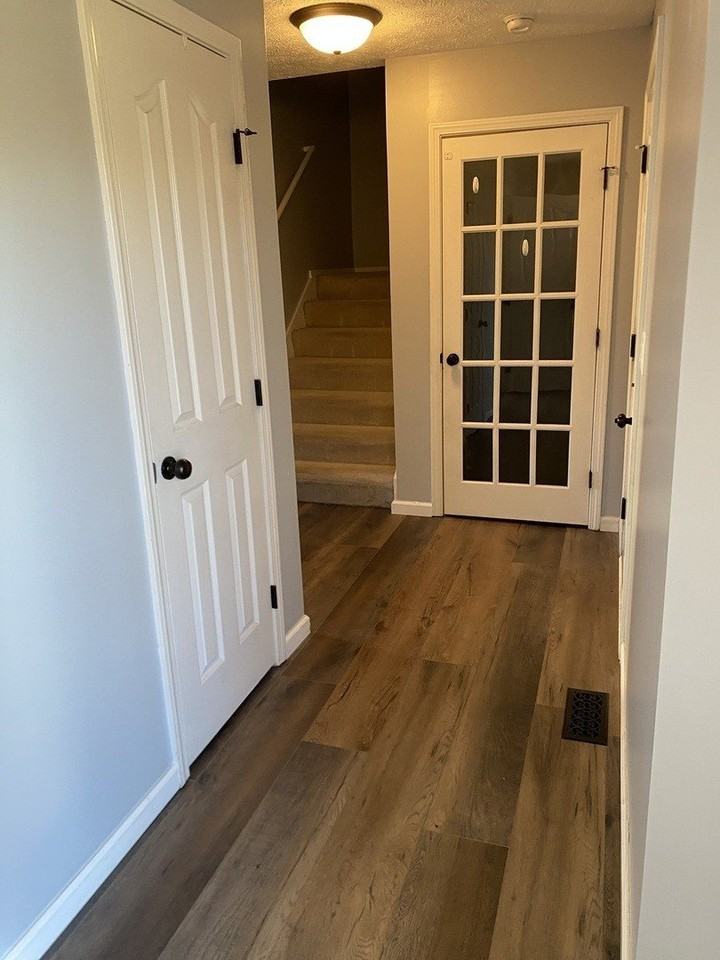 1704 Sunrise Pt - Photo 3 of 26