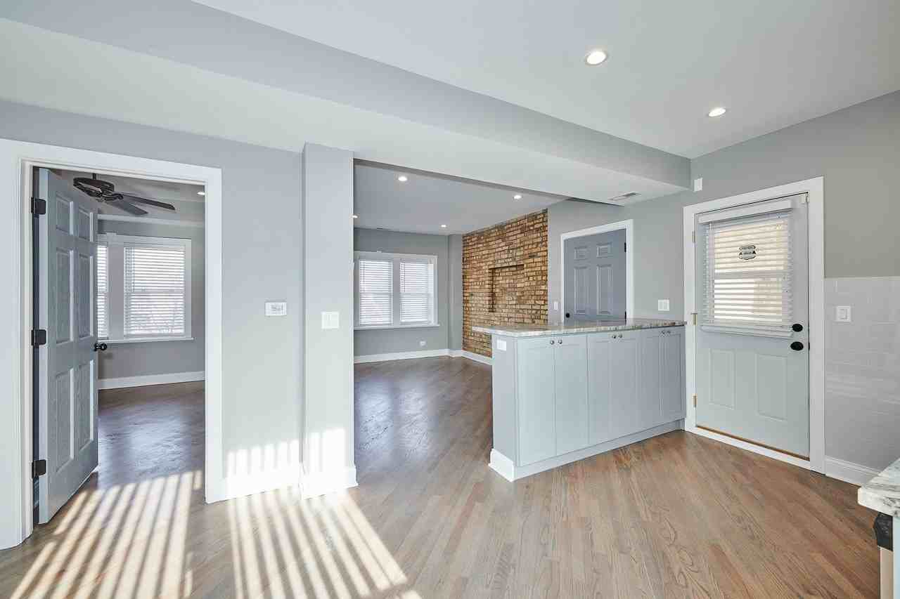 5709 W Seminole St Unit 1 #1 - Photo 7 of 15