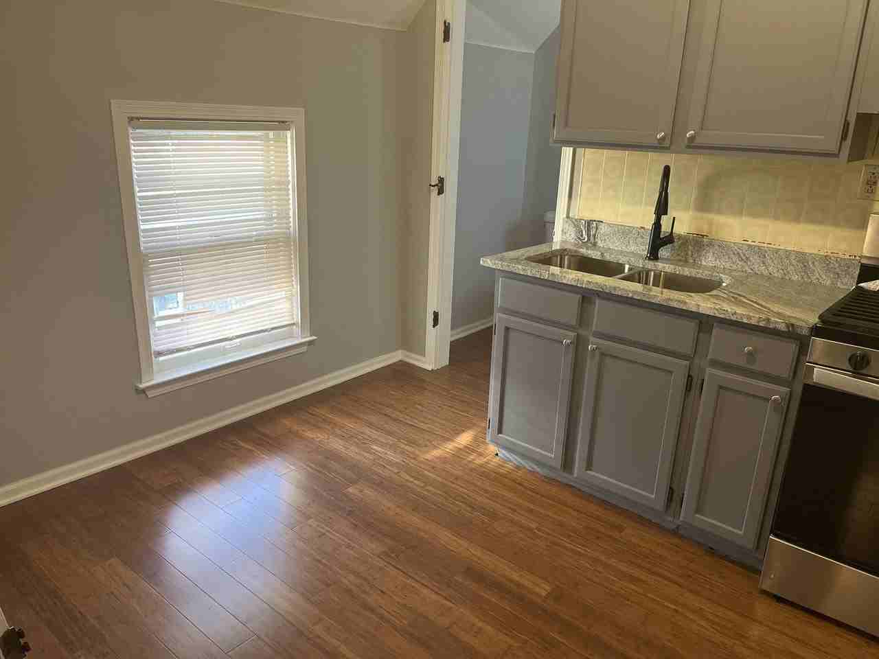 305 N View St Apt 2 #2 - Photo 5 of 9