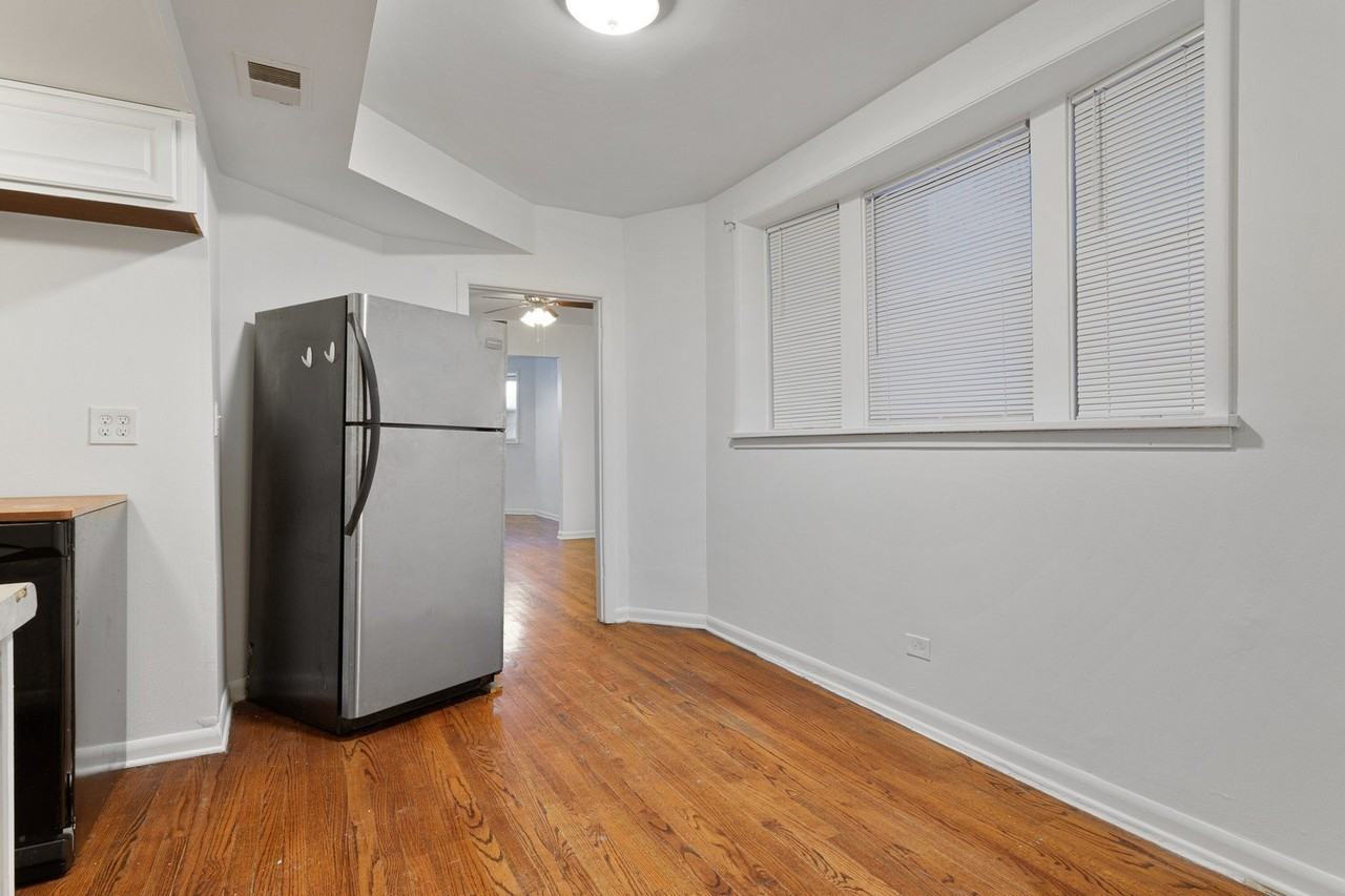 665 W Roscoe St Unit G #G - Photo 5 of 16