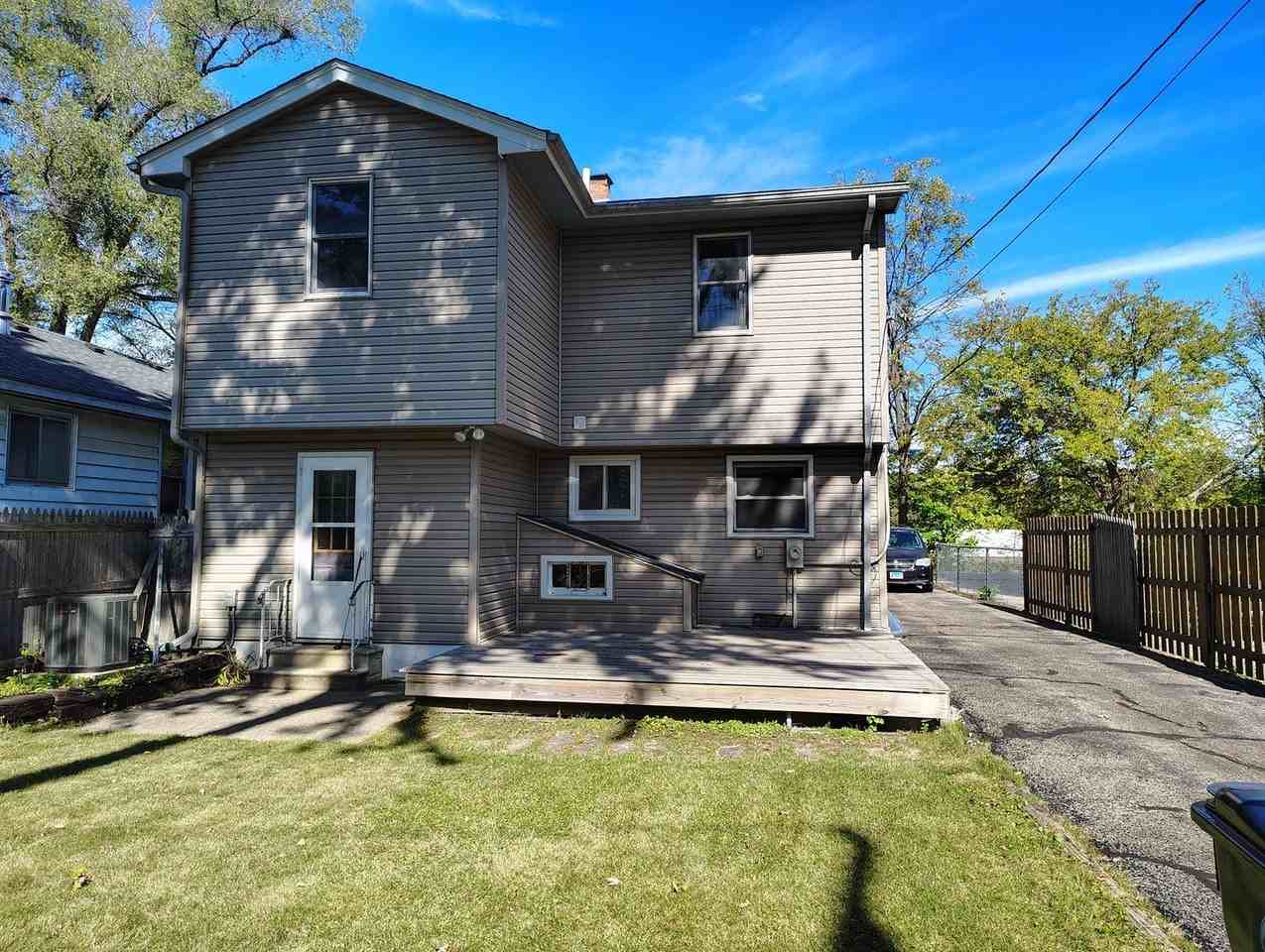 35W325 Lambert Ave - Photo 2 of 35