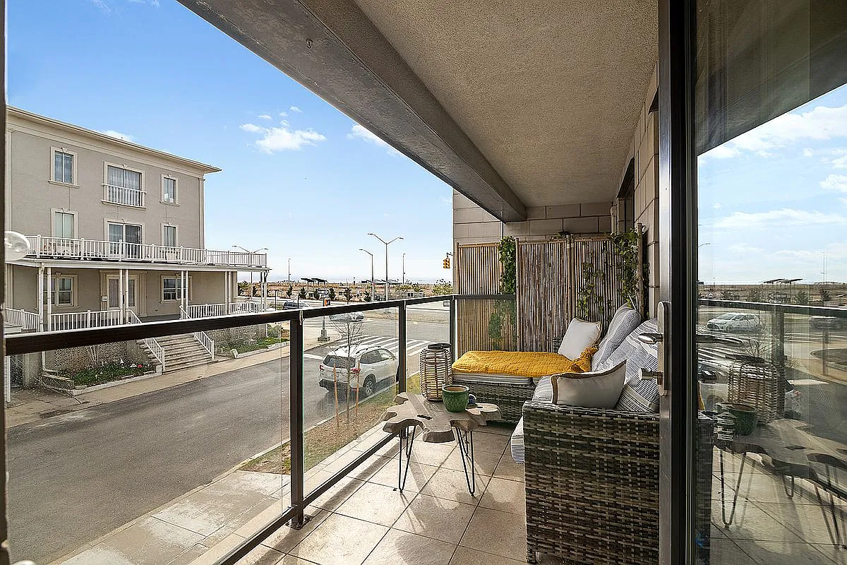 9116 Shore Front Pkwy - Photo 4 of 8