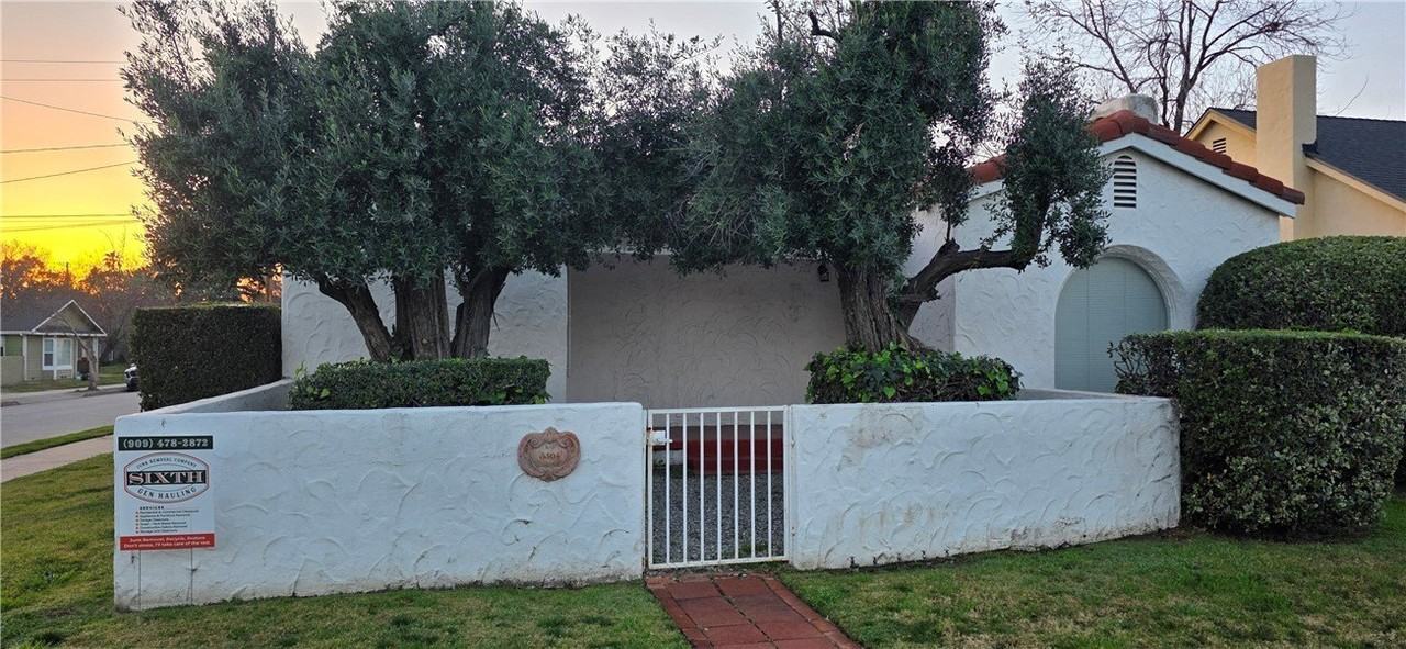 3304 N Mountain View Ave - Photo 4 of 18