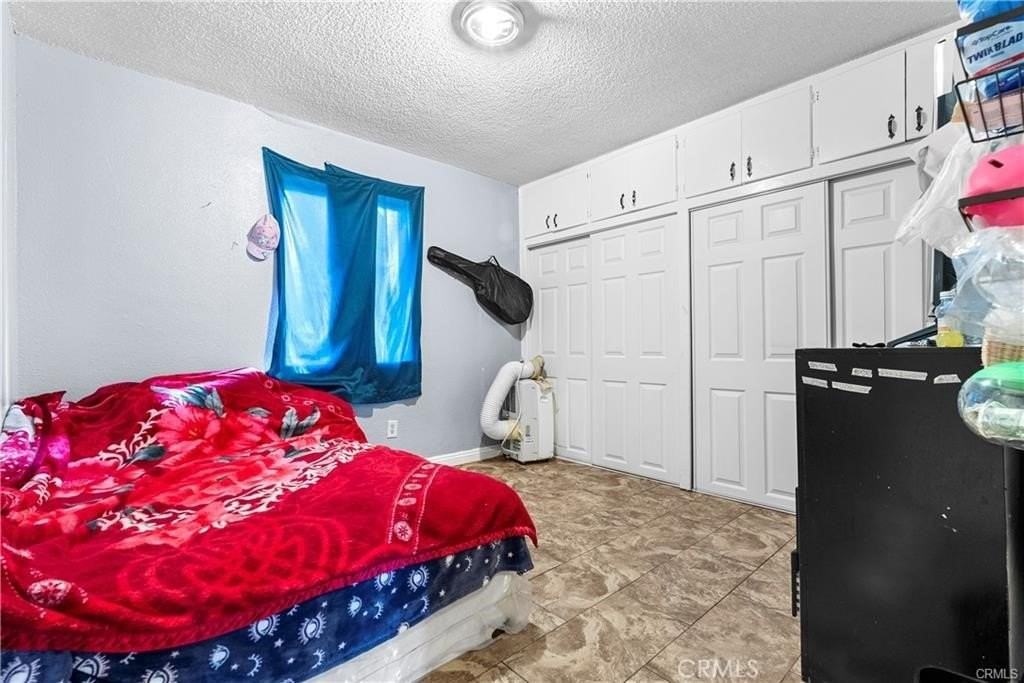 170 E Olive St #3 - Photo 5 of 12