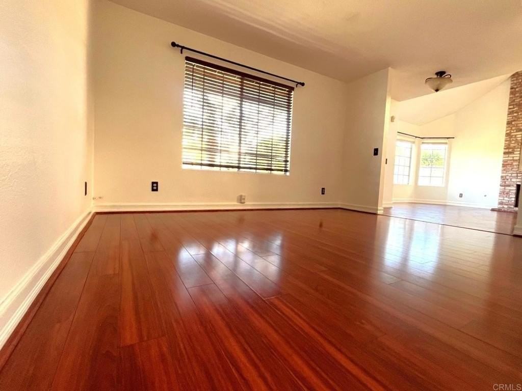 1446 Westmore Pl - Photo 7 of 35