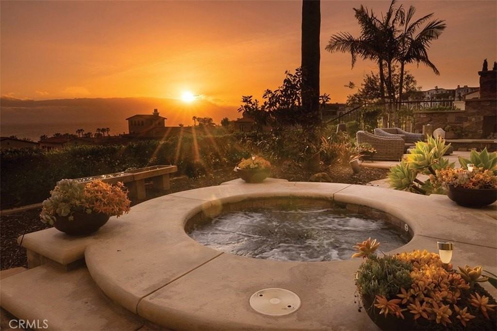 108 Archipelago Dr - Photo 2 of 41