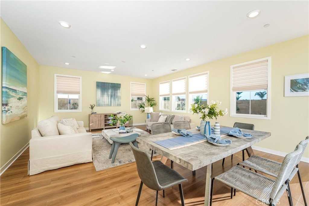 25948 Meadow Dr - Photo 6 of 50