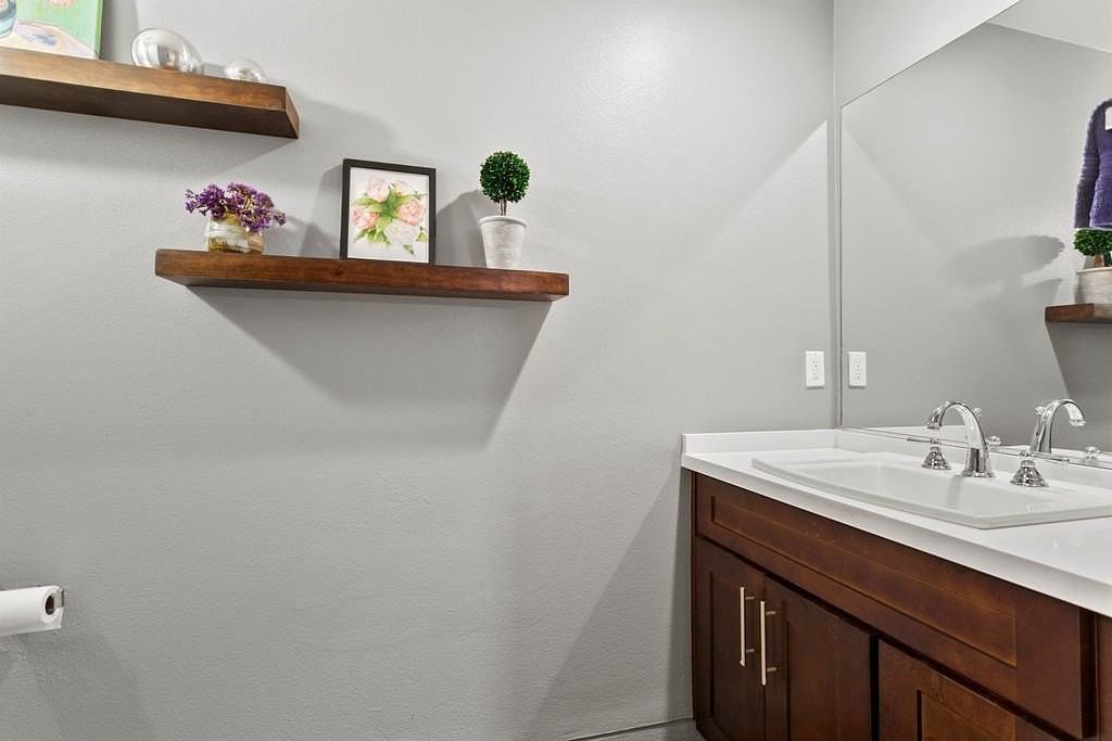 949 E Santa Ana Blvd - Photo 7 of 27