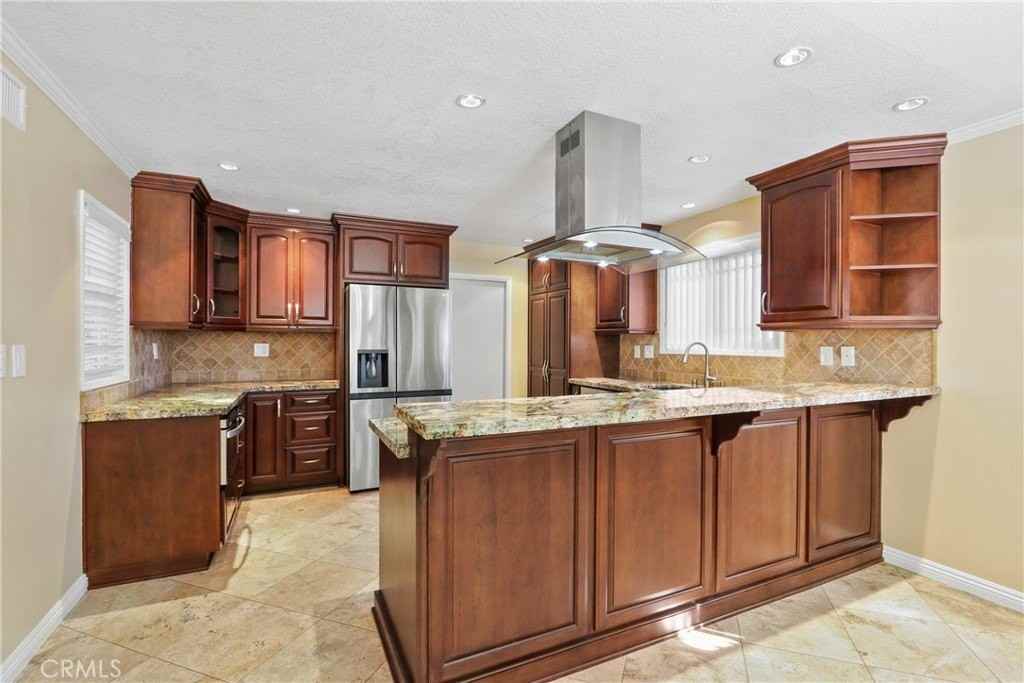 4880 Hazelnut Ave - Photo 7 of 19