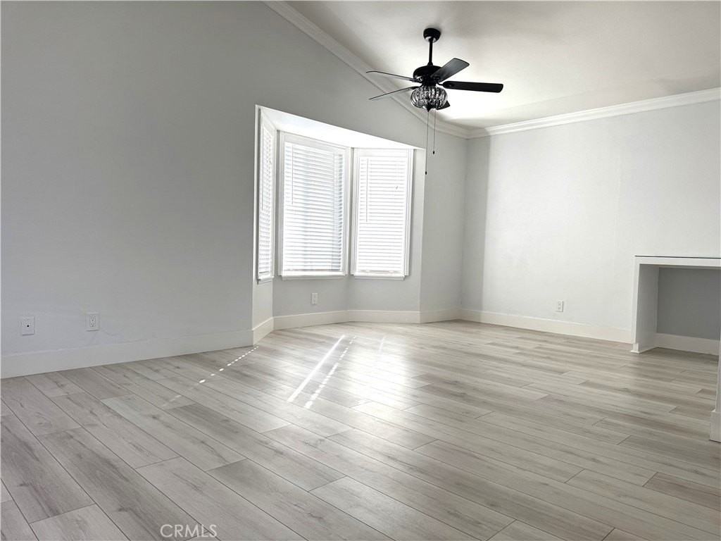 7735 Moordale Cir - Photo 3 of 17