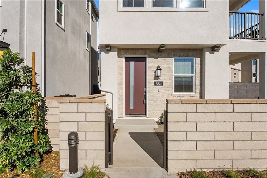 262 Heartland Way - Photo 2 of 41