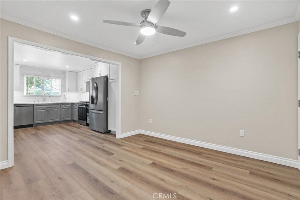 11682 Reagan St - Photo 3 of 31