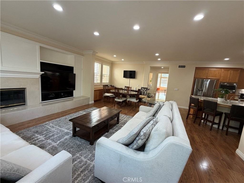 7 Heather - Photo 6 of 22