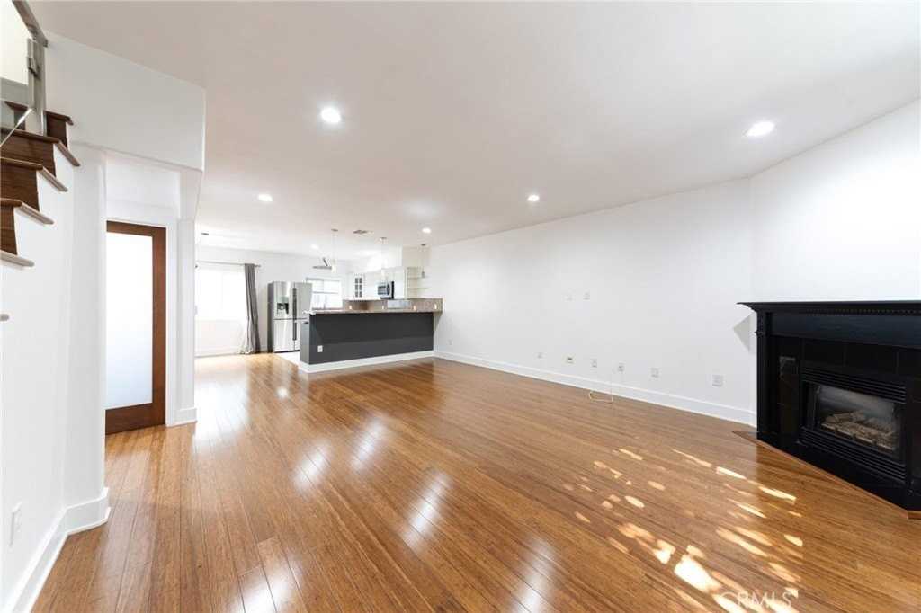 1615 Stoner Ave #3 - Photo 2 of 22