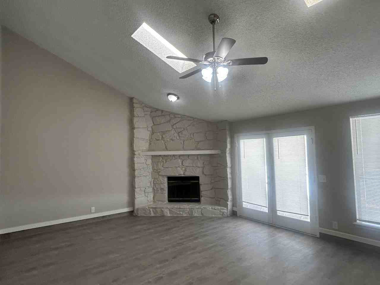 2003 N 29th St - Photo 7 of 18