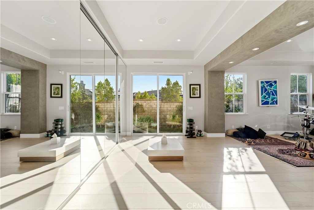 26516 Black Oak Dr - Photo 5 of 50