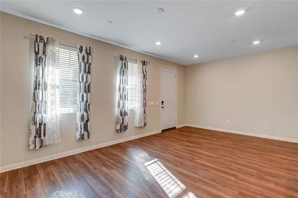 26417 Choral Ln - Photo 7 of 39