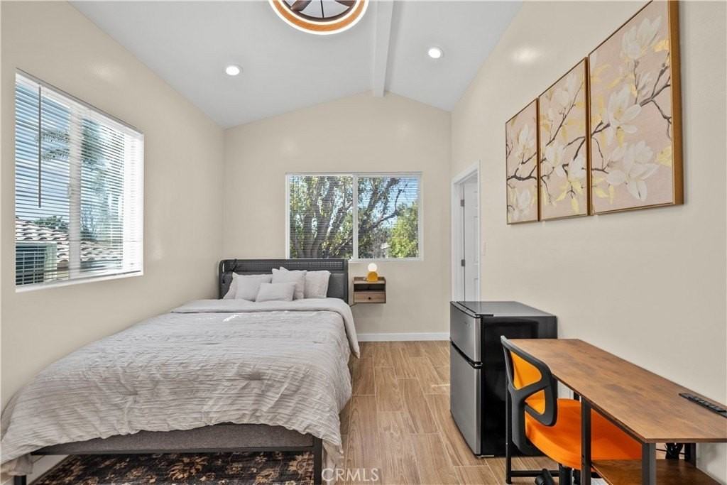 6920 Loma Verde 1/2 - Photo 3 of 33