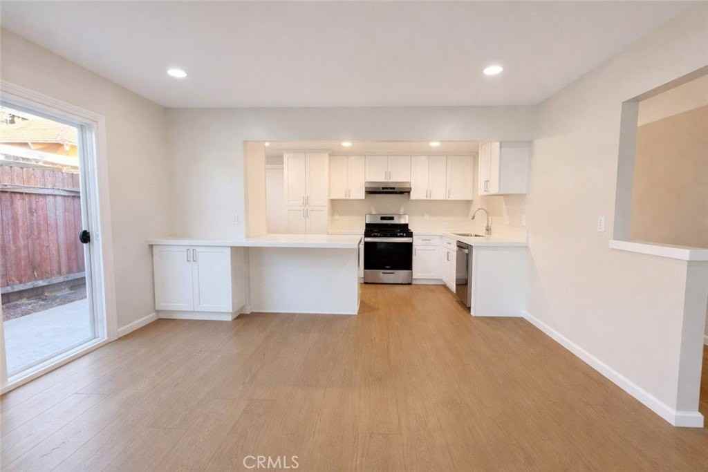 19121 La Guardia St - Photo 2 of 19