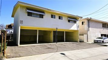 featured image of 1014 Curtis Ln #A