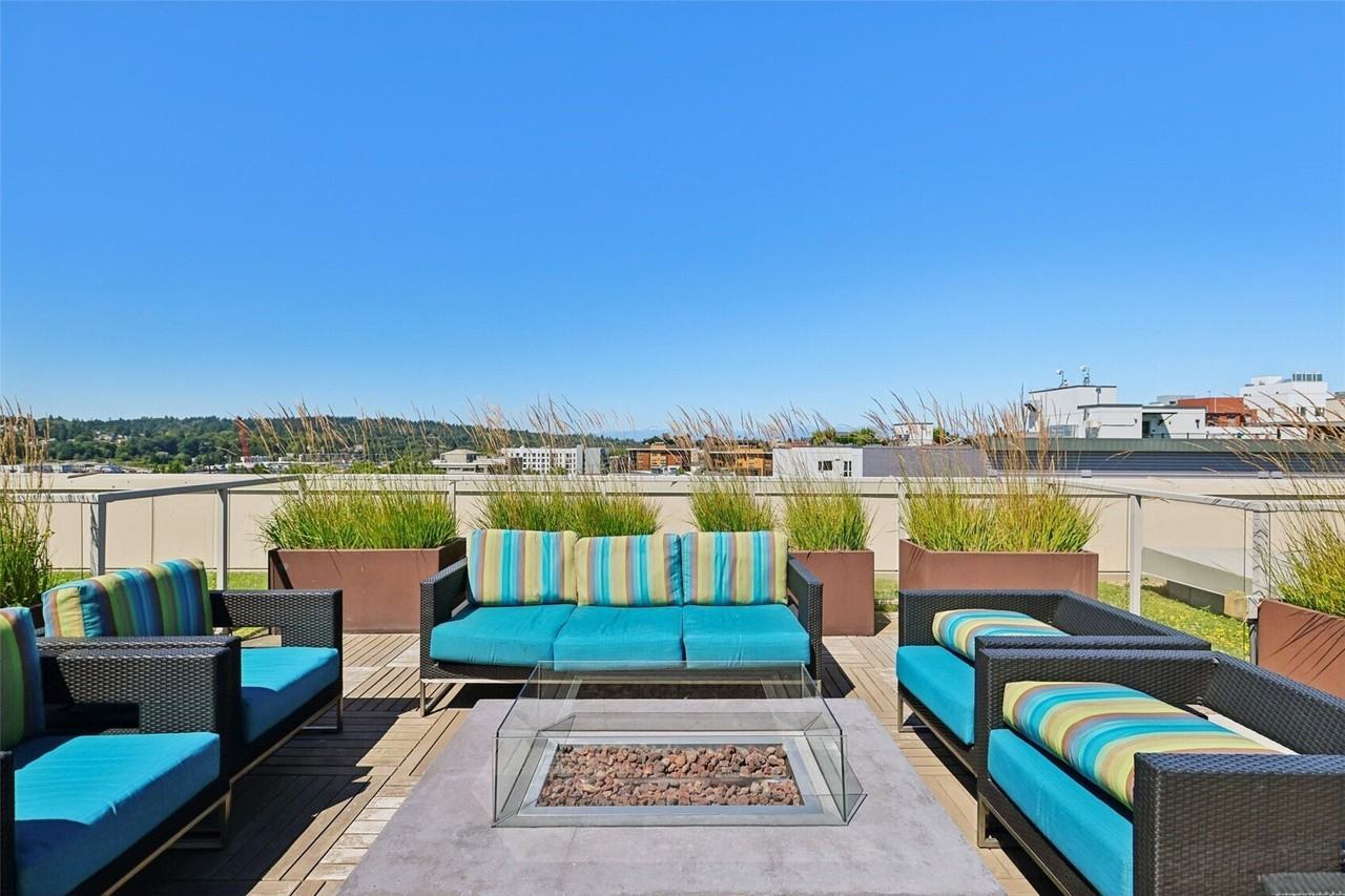 1760 Nw 56Th St - Photo 2 of 17