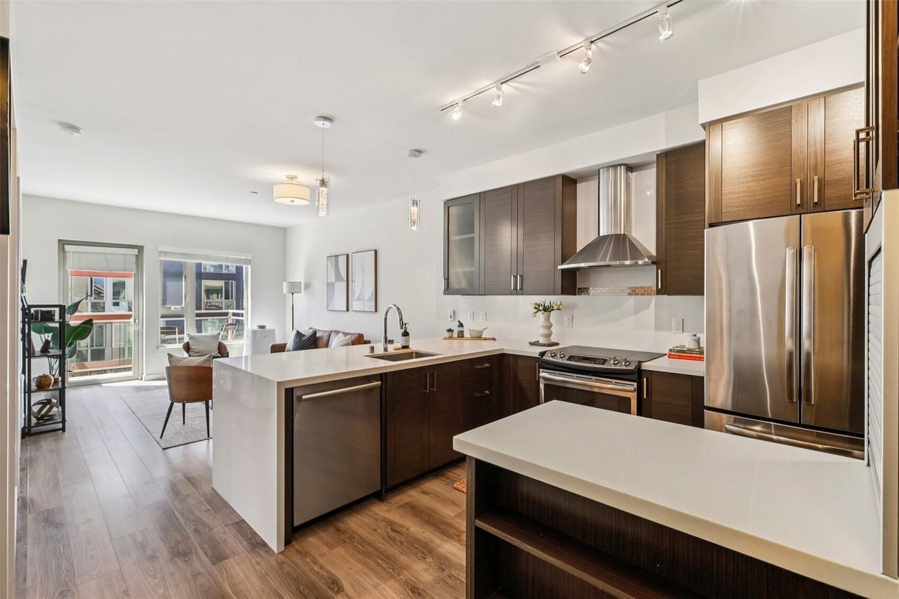 1760 Nw 56Th St - Photo 3 of 17