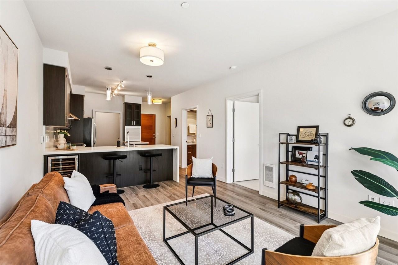 1760 Nw 56Th St - Photo 4 of 17