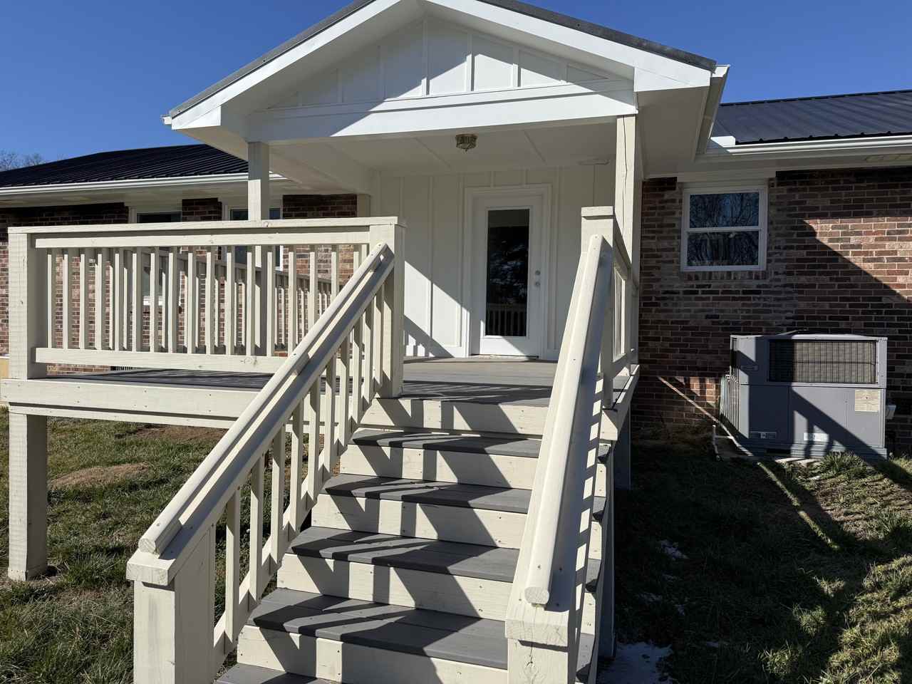 24 Sunrise Dr - Photo 2 of 22