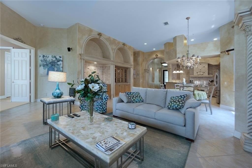 4248 Kensington High St - Photo 2 of 24