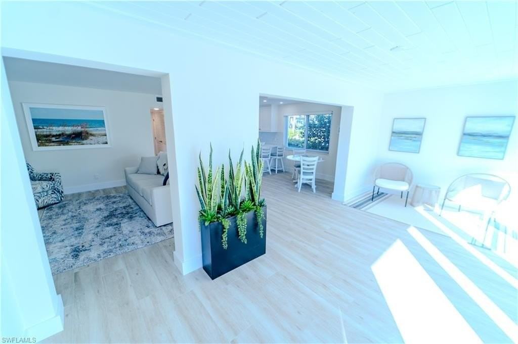 354 Harbour Dr Unit 354 #354 - Photo 3 of 18