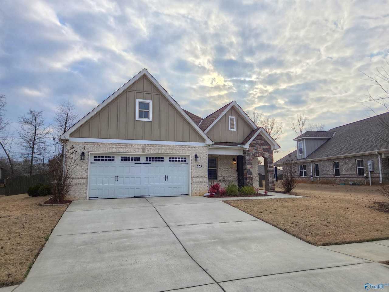 223 Dustin Ln Nw - Photo 2 of 28