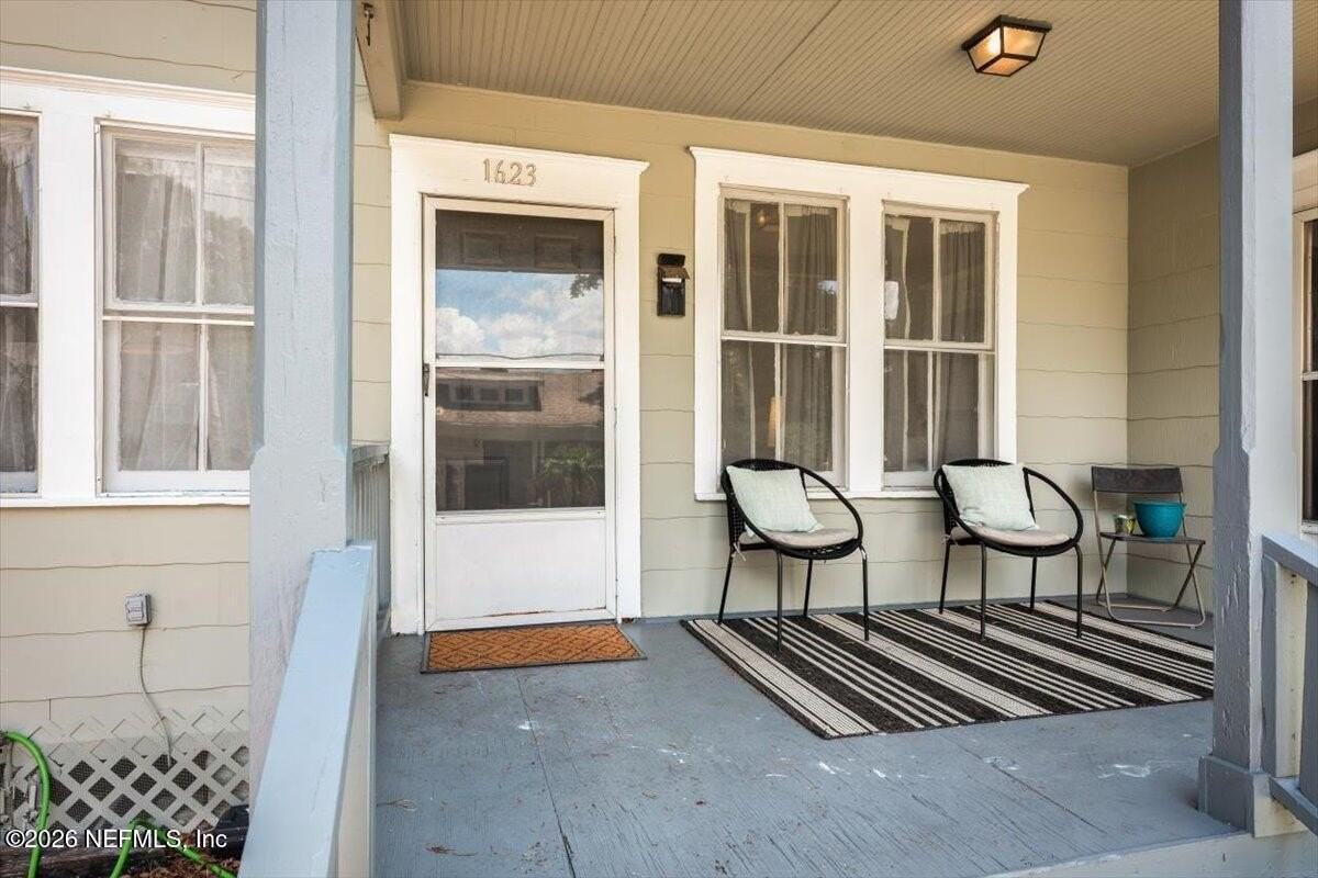 1623 Minerva Ave - Photo 4 of 22