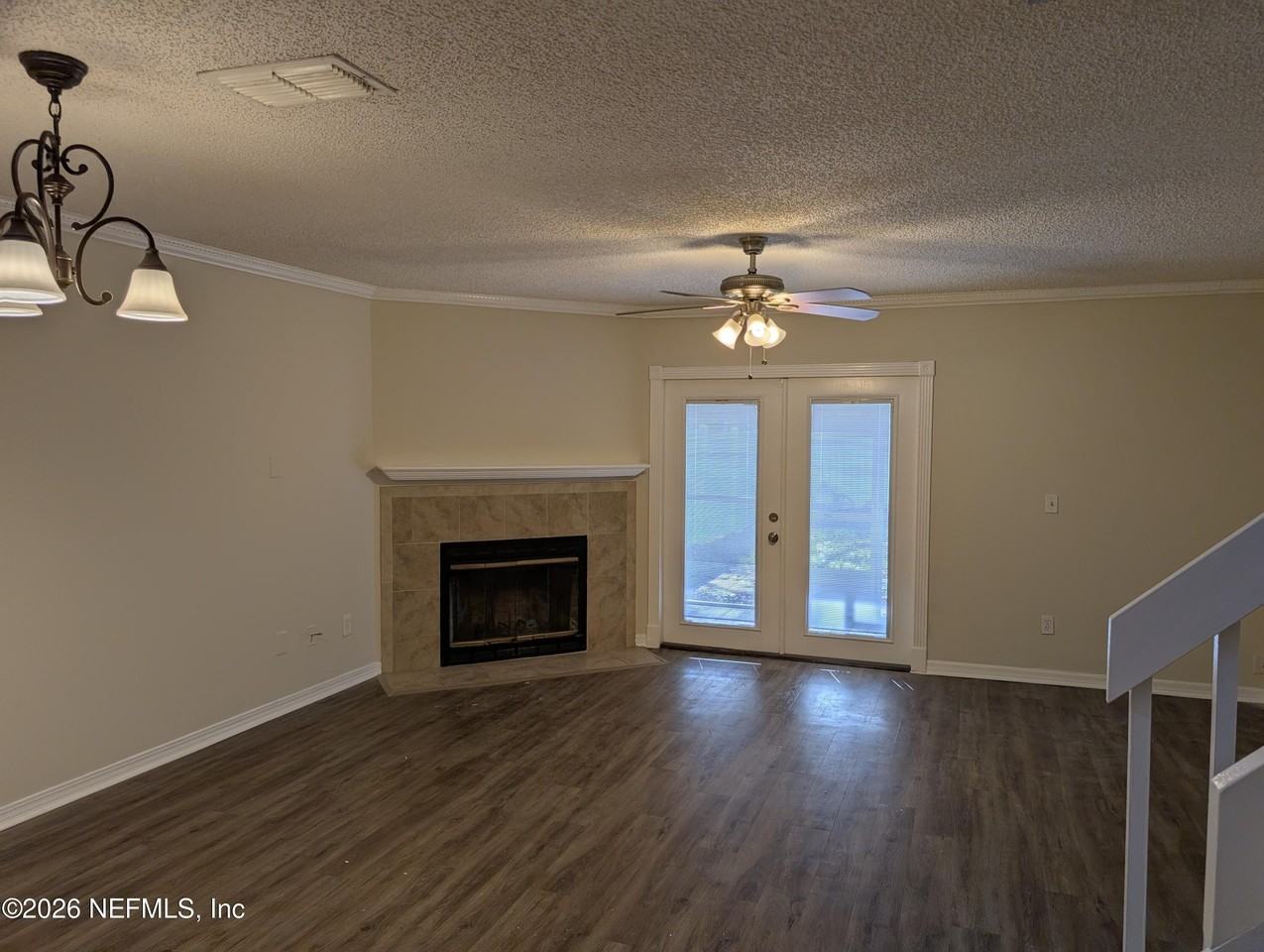 8529 Sturbridge Cir W - Photo 4 of 12