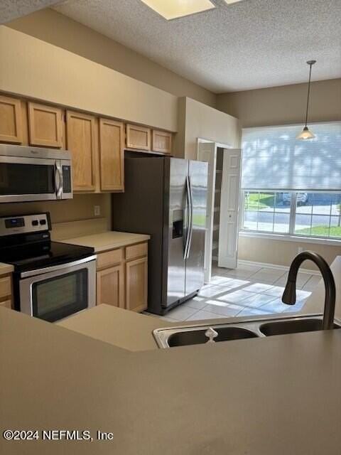 12621 Blue Lagoon Trl - Photo 7 of 26