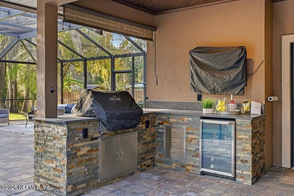 114 Warren Cir - Photo 3 of 30