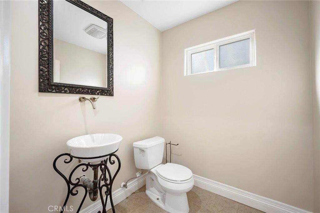 6541 Elmo St - Photo 7 of 20